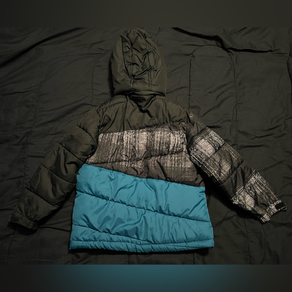 Weatherproof Jacket - Picture 2 of 9